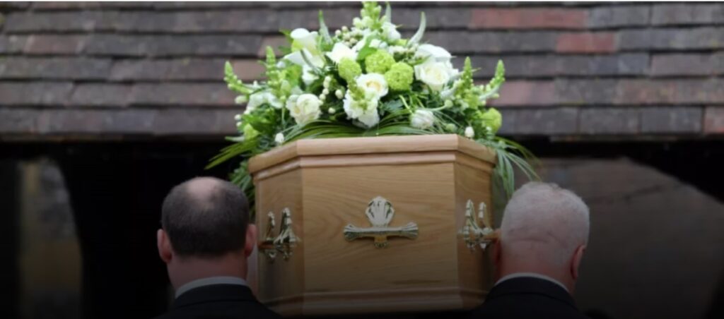Traditional Funerals - Shouldering the Coffin